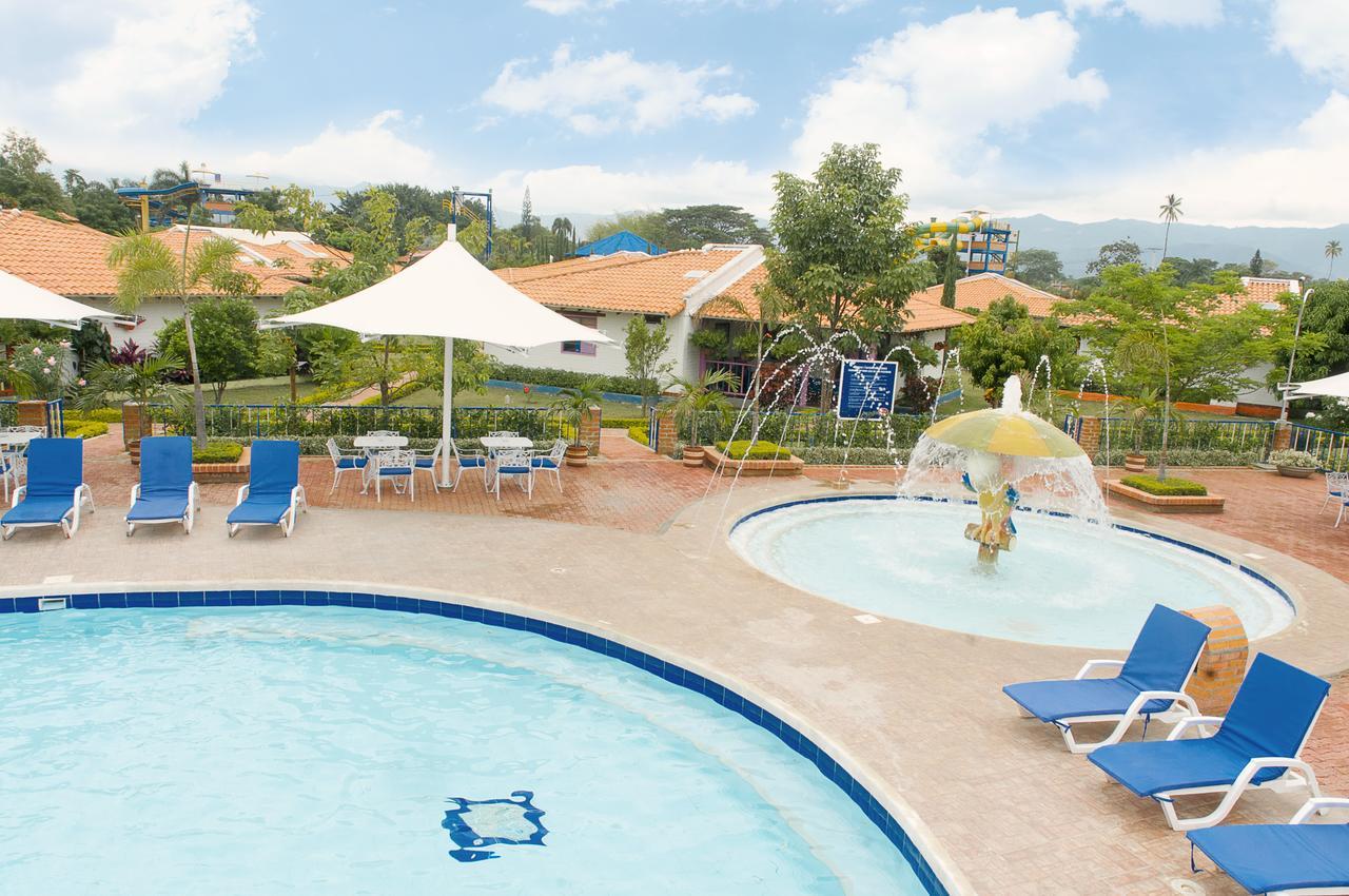 Hotel Campestre Tardes Calenas Yumbo ภายนอก รูปภาพ