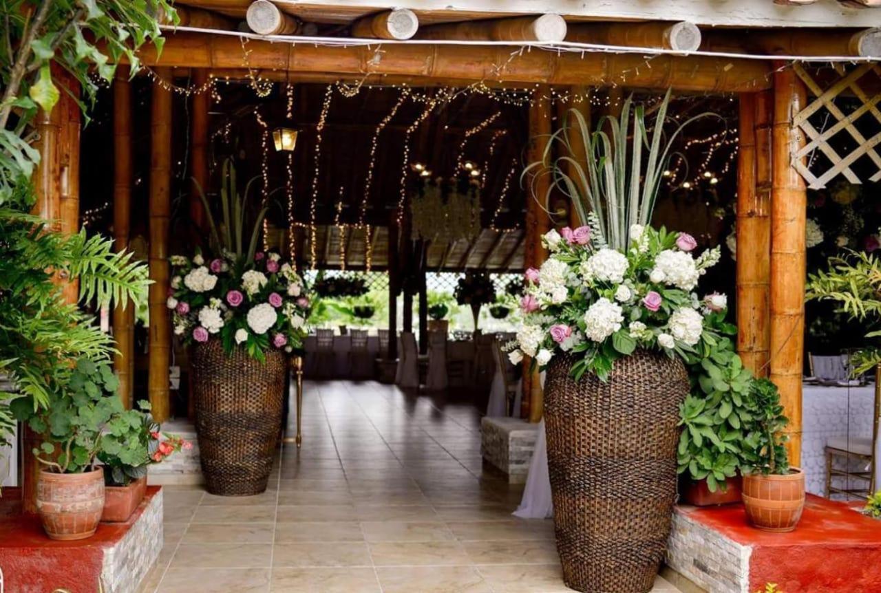 Hotel Campestre Tardes Calenas Yumbo ภายนอก รูปภาพ